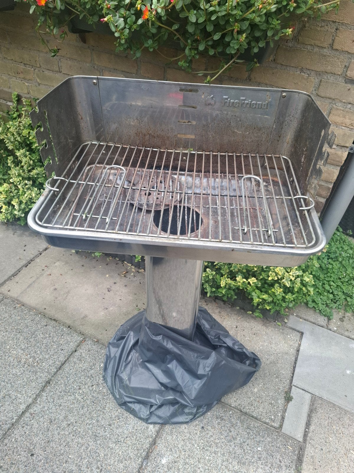 BBQ gratis op te halen, Ophalen, Gebruikt, FireFriend