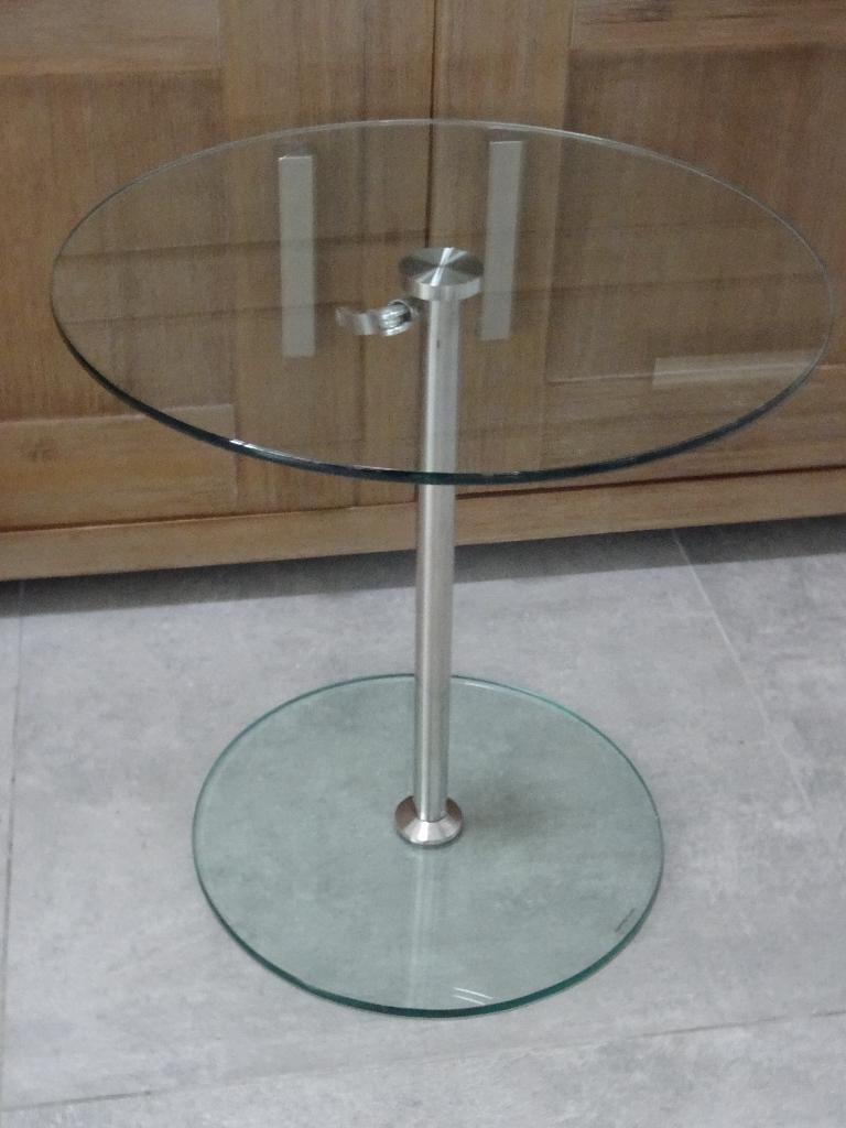 Design glazen bijzettafel glas tafeltje hoogte instelbaar, Huis en Inrichting, Tafels | Bijzettafels, Ophalen, Minder dan 55 cm