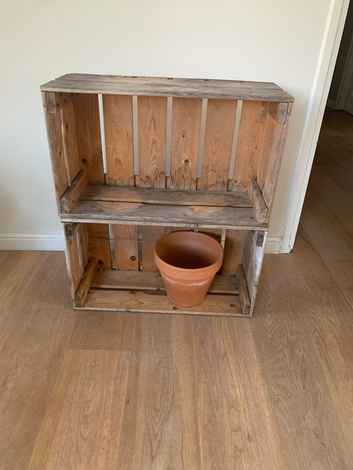 2 Houten kratten, stapelbaar, Ophalen, Gebruikt, Krat, Minder dan 35 cm