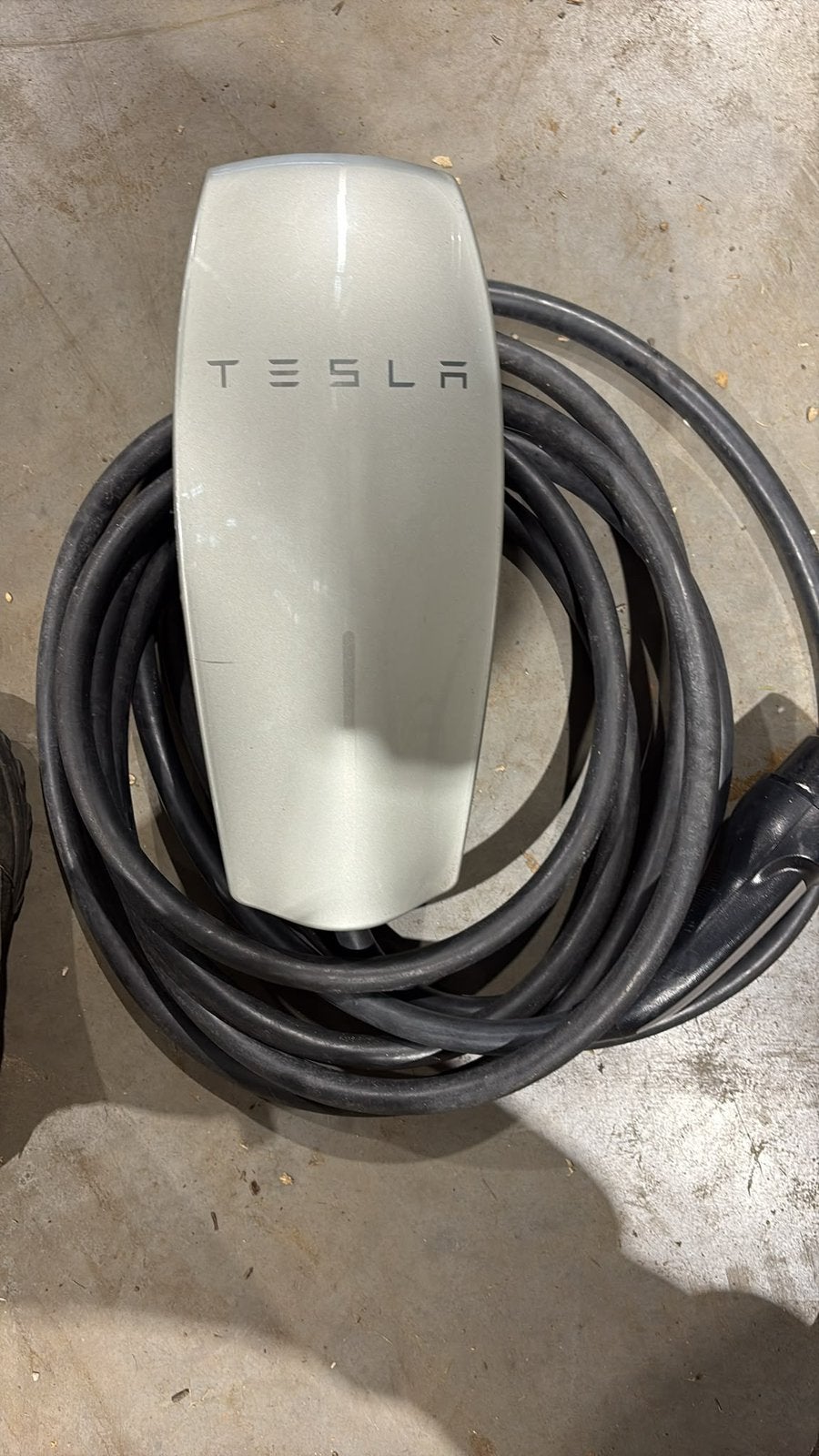Tesla oplader, Ophalen, Zo goed als nieuw, Laadkabel