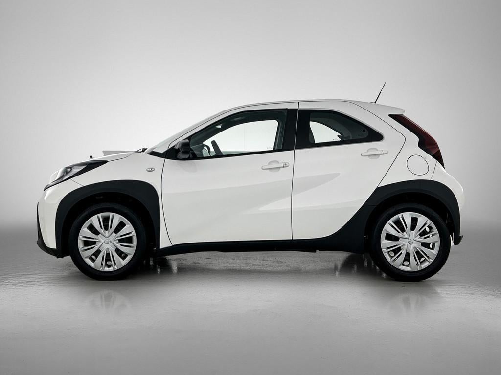 Toyota Aygo X 1.0 VVT-i MT Play *DEMO* (bj 2025), Auto's, 12 maanden, Stof, 920 kg, 4 stoelen