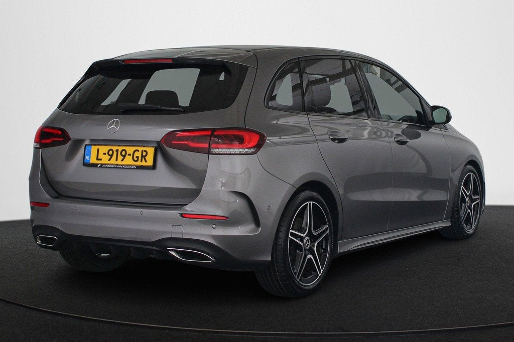 Mercedes-Benz B-klasse 200 Business Solution AMG Apple CarPl, Gebruikt, 4 cilinders, 163 pk, 19 km/l