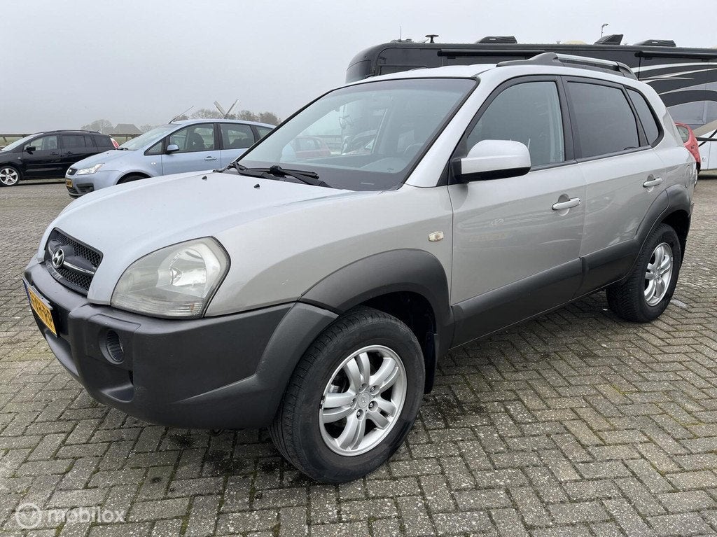 Hyundai Tucson 2.0i Style, Auto's, Stof, Gebruikt, Zwart, 4 cilinders