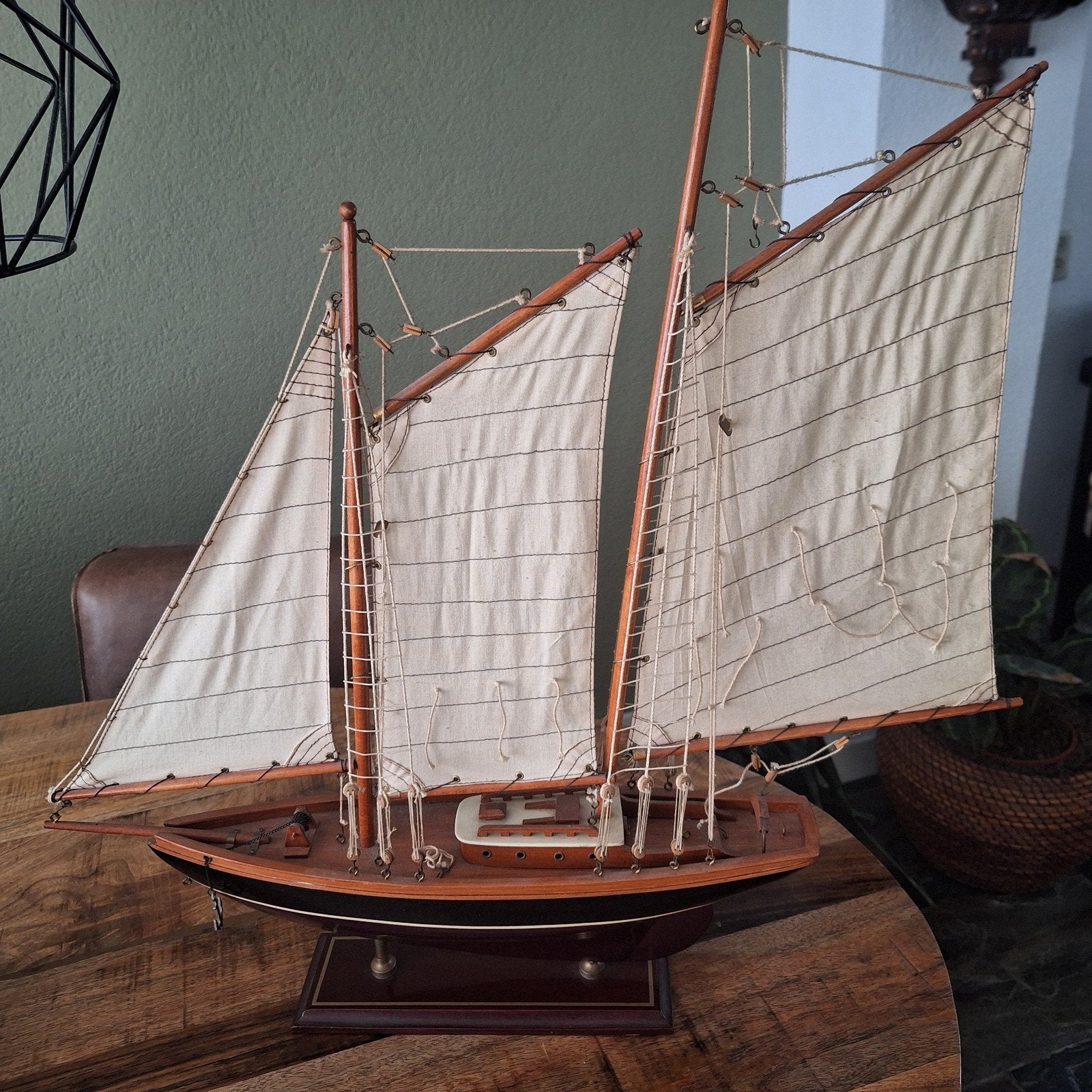 Gedetailleerd Houten Zeilboot Model - 60cm Lang, Ophalen of Verzenden, Gebruikt