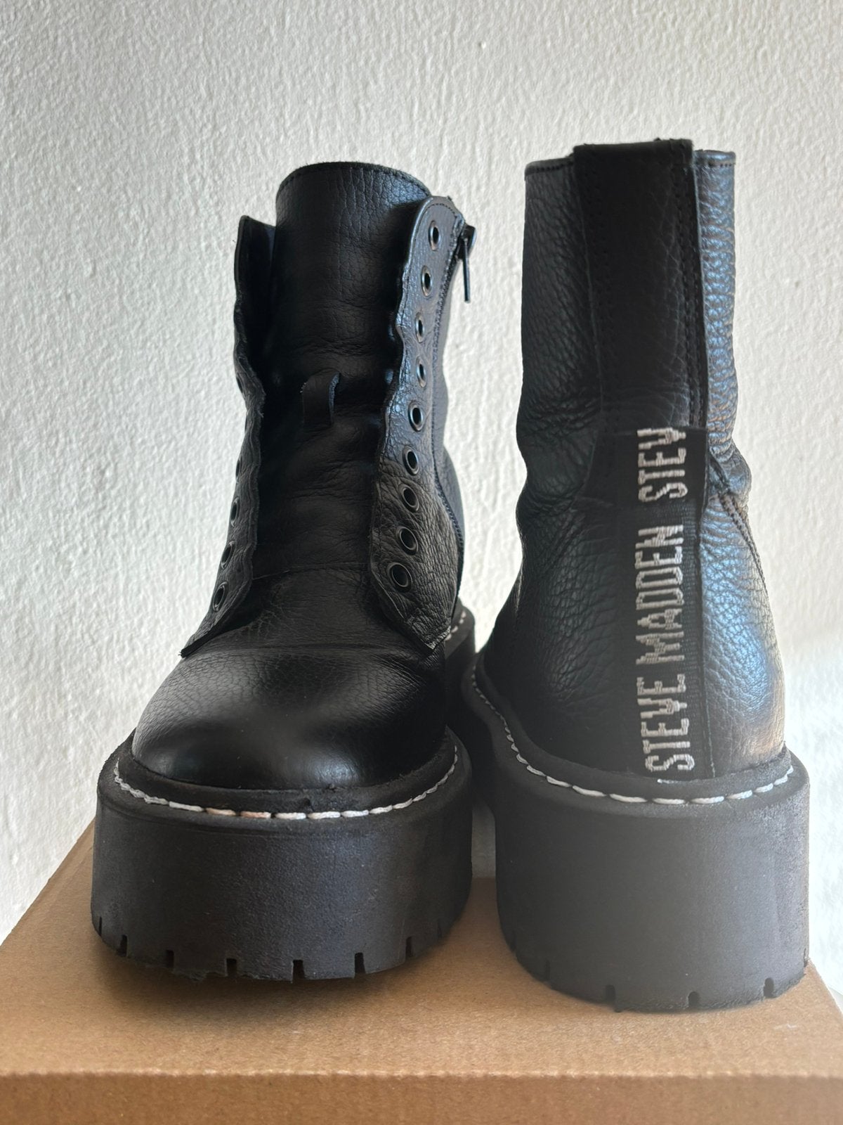 Steve Madden Missile Platform Laarzen, Kleding | Dames, Ophalen, Zo goed als nieuw, Zwart, Hoge laarzen