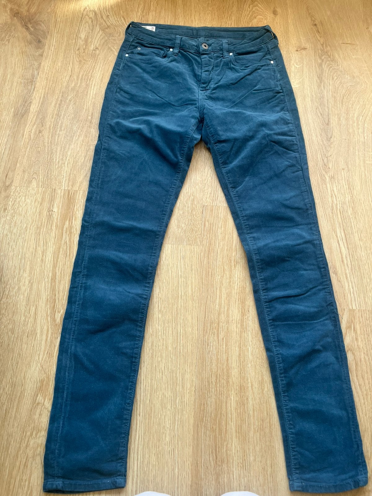 Pepe Jeans skinny corduroy broek mt 28/32, Blauw, Ophalen of Verzenden, Zo goed als nieuw, Maat 34 (XS) of kleiner