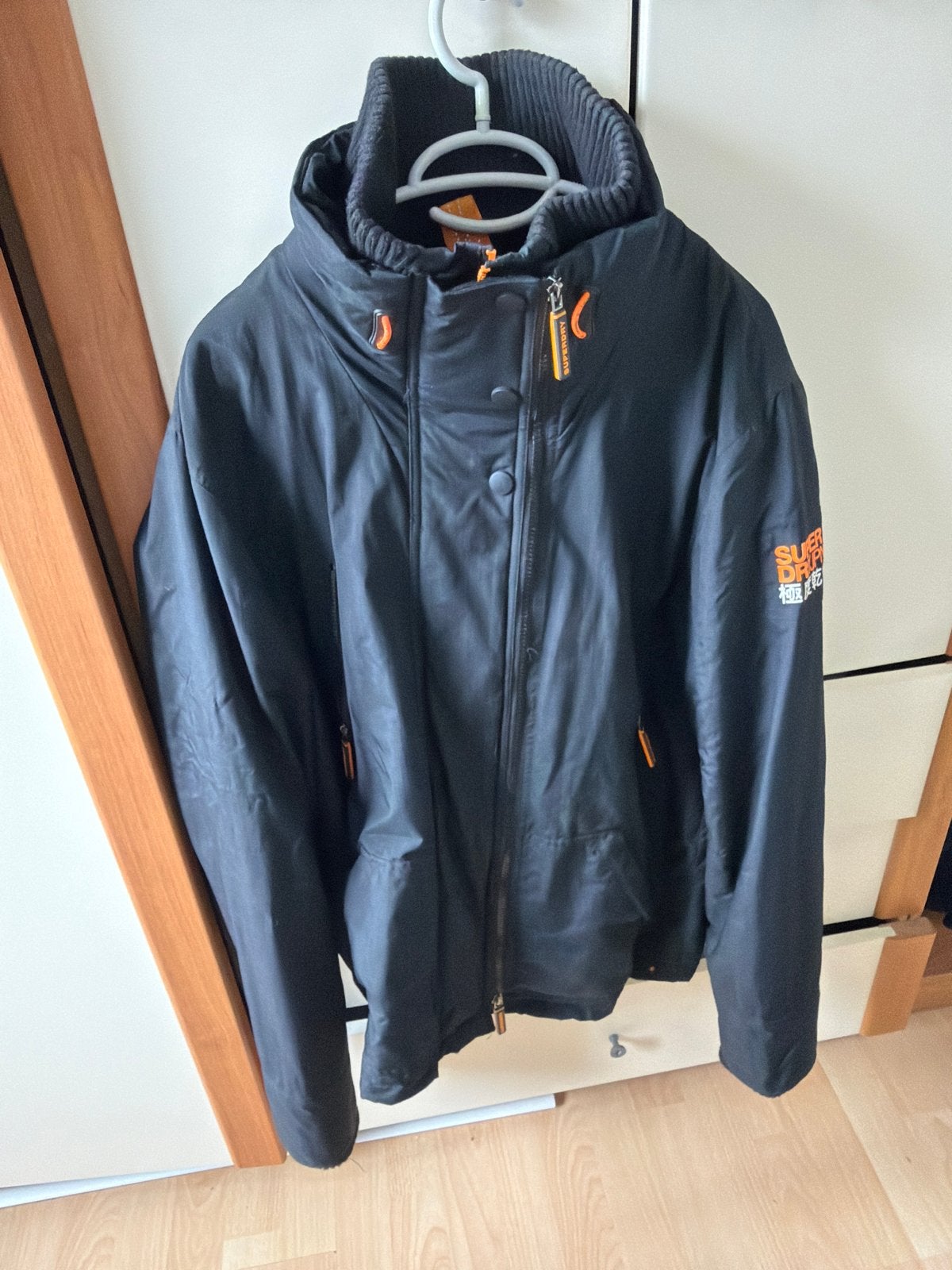 Superdry Windattacker jas - Zwart met oranje voering, Ophalen of Verzenden, Zo goed als nieuw, Maat 56/58 (XL), Zwart