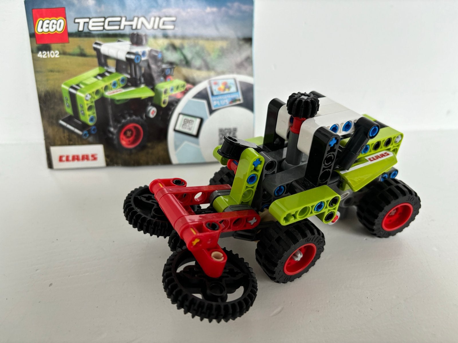 LEGO Technic 42102 Claas Xerion Tractor, Kinderen en Baby's, Speelgoed | Duplo en Lego, Ophalen of Verzenden, Zo goed als nieuw