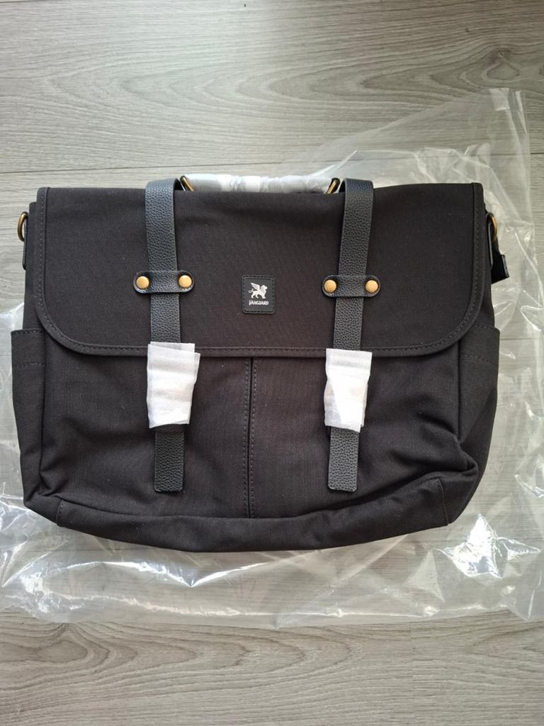 Vanguard laptoptas - Nieuw en ongebruikt, Gevoerd laptopvak, 17 inch of meer, Nieuw, Ophalen of Verzenden