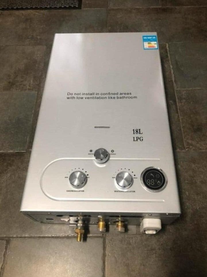 18L LPG Geiser / Doorstroom boiler/Snel & Zuinig Warm Water, Ophalen of Verzenden, Minder dan 3 jaar oud, Minder dan 20 liter