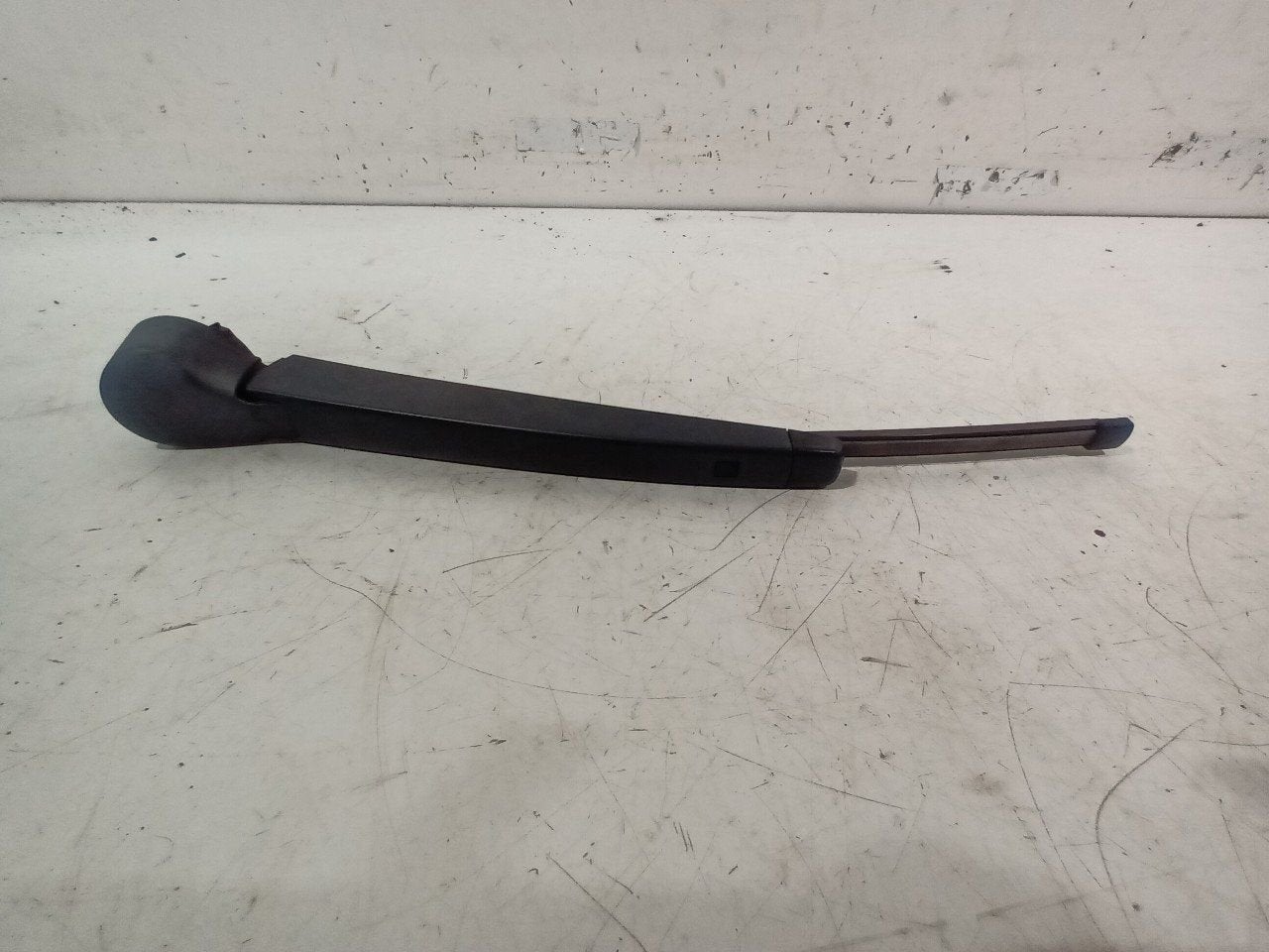 Ruitenwisserarm achterruit Volkswagen Polo, Onderdelen@venauto.nl, Van der Ven Autorecycling B.V., Gebruikt, Ettenseweg 76, 4706 PB Roosendaal, The Netherlands