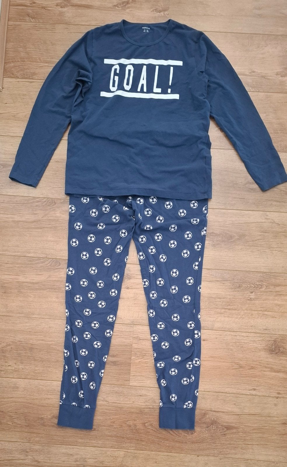 Pyjama 'voetbal', Ophalen of Verzenden, Zo goed als nieuw