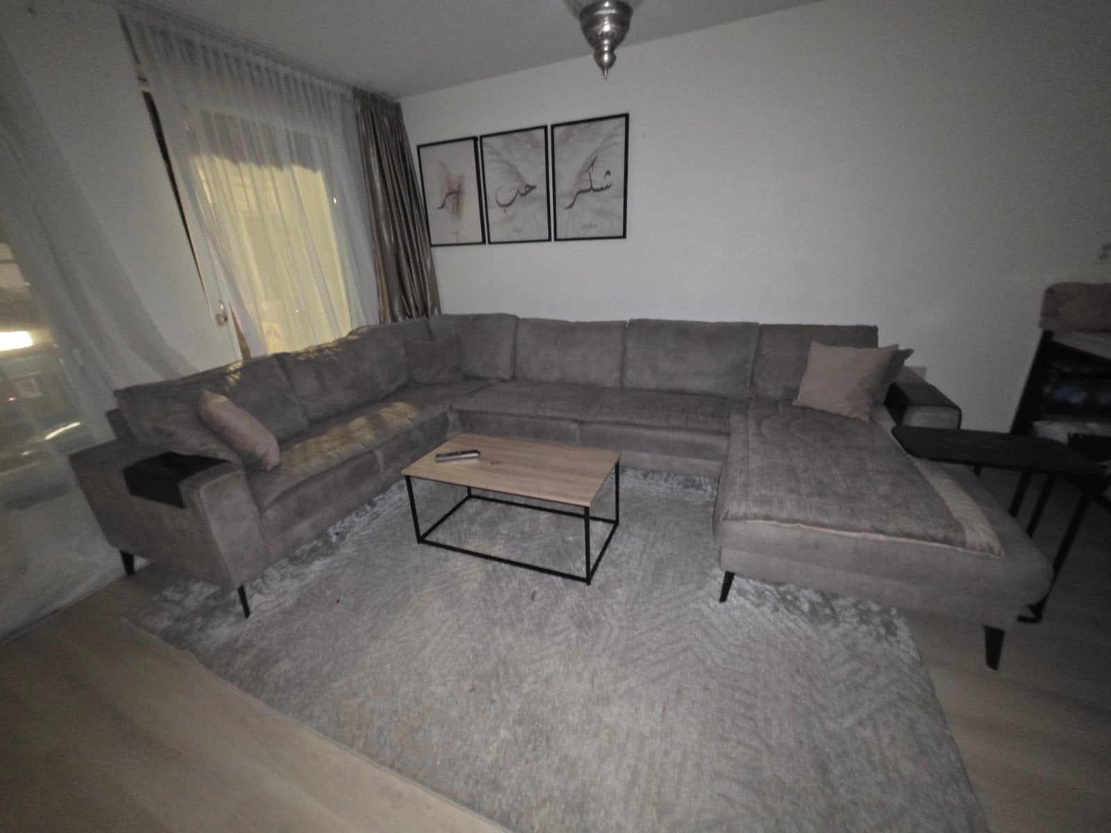 mooie taupe  bank, Ophalen, Gebruikt, Leer