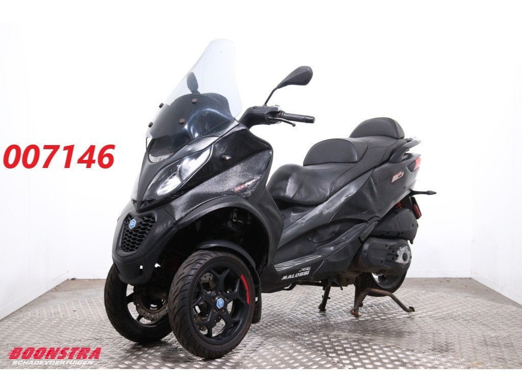 Piaggio 500 LT MP3 Sport ABS 20.340 km! (bj 2019), Motoren, Motoren | Schademotoren, Overige merken, Dopplerlaan 4
9207HC  DRACHTEN, NL