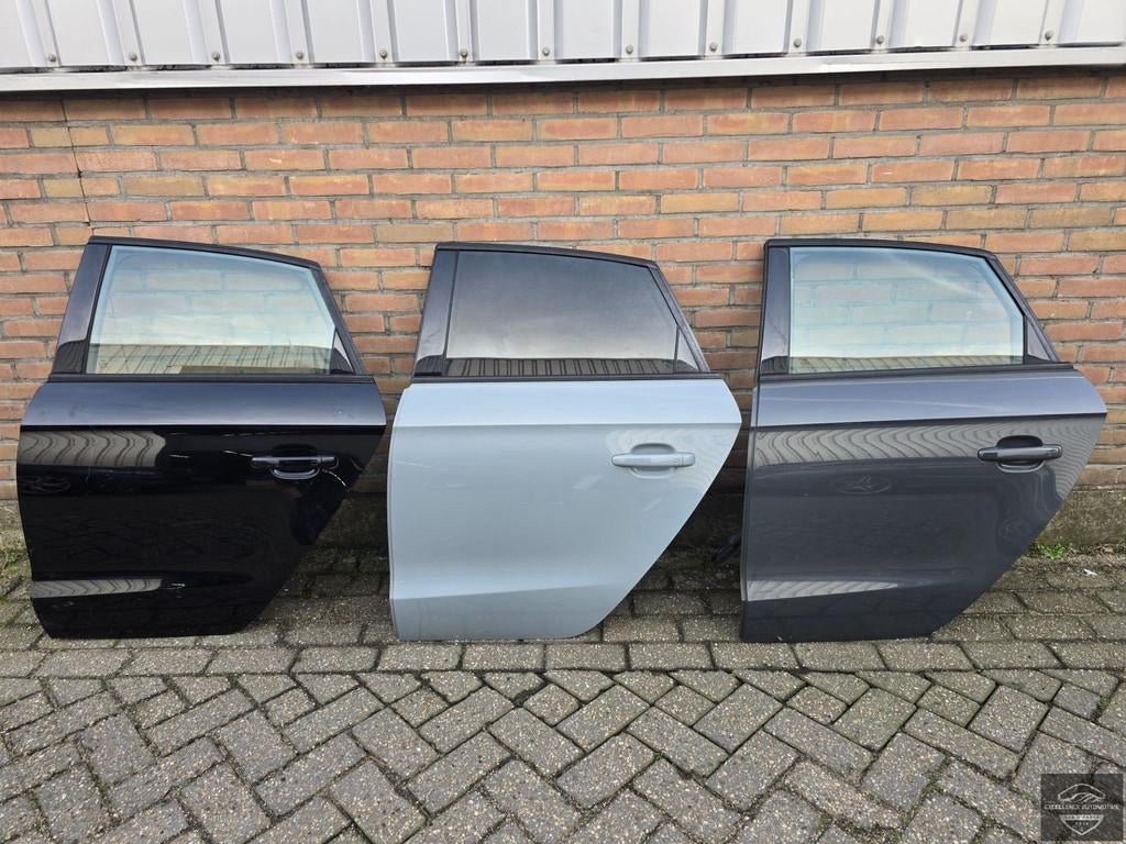 Audi A1 8X 2010-2018 Portier Deur Links Achter Origineel!, Auto-onderdelen, Gebruikt, Deur, AUDI AG, Auto-Union-Strasse 1
85045  Ingolstadt, DE