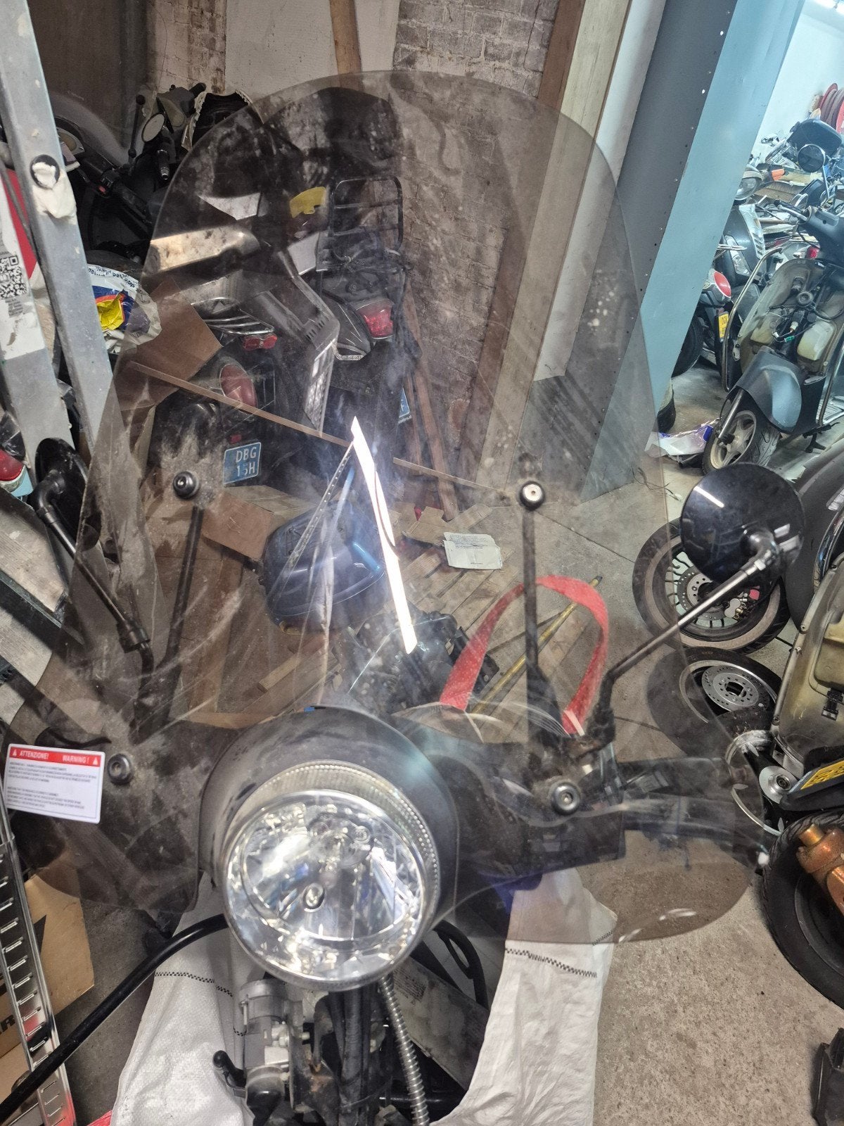 Smoke windscherm voor BTC Riva, Berini Napoli, La Souris en., Fietsen en Brommers, Brommeronderdelen | Snorfietsen, Ophalen, Zo goed als nieuw