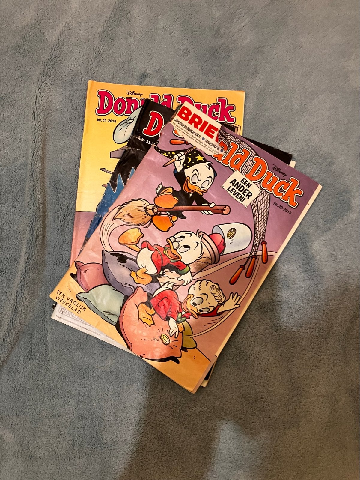 Donald Duck weekbladen uit 2018 - Nrs. 35, 41, 42, Ophalen of Verzenden, Zo goed als nieuw, Overige typen
