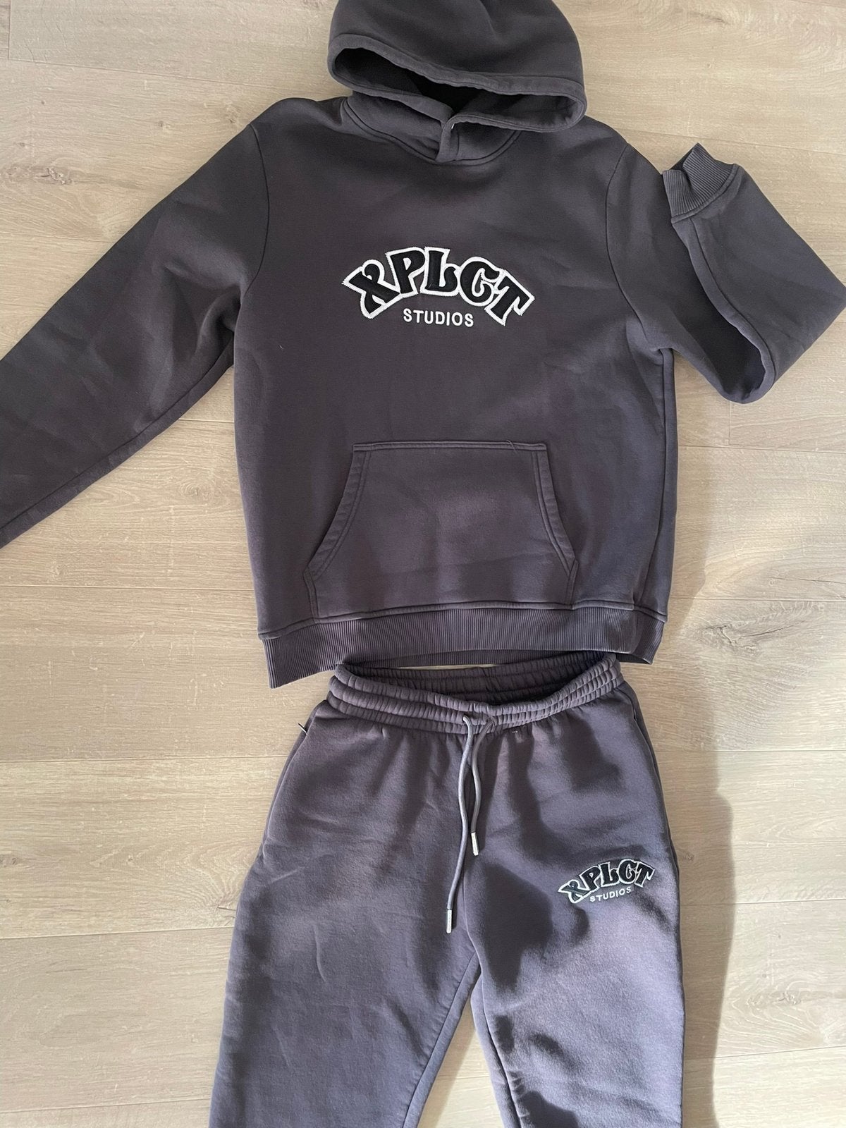XPLCT studios jogginpak, Ophalen of Verzenden, Zo goed als nieuw, Maat 38/40 (M)
