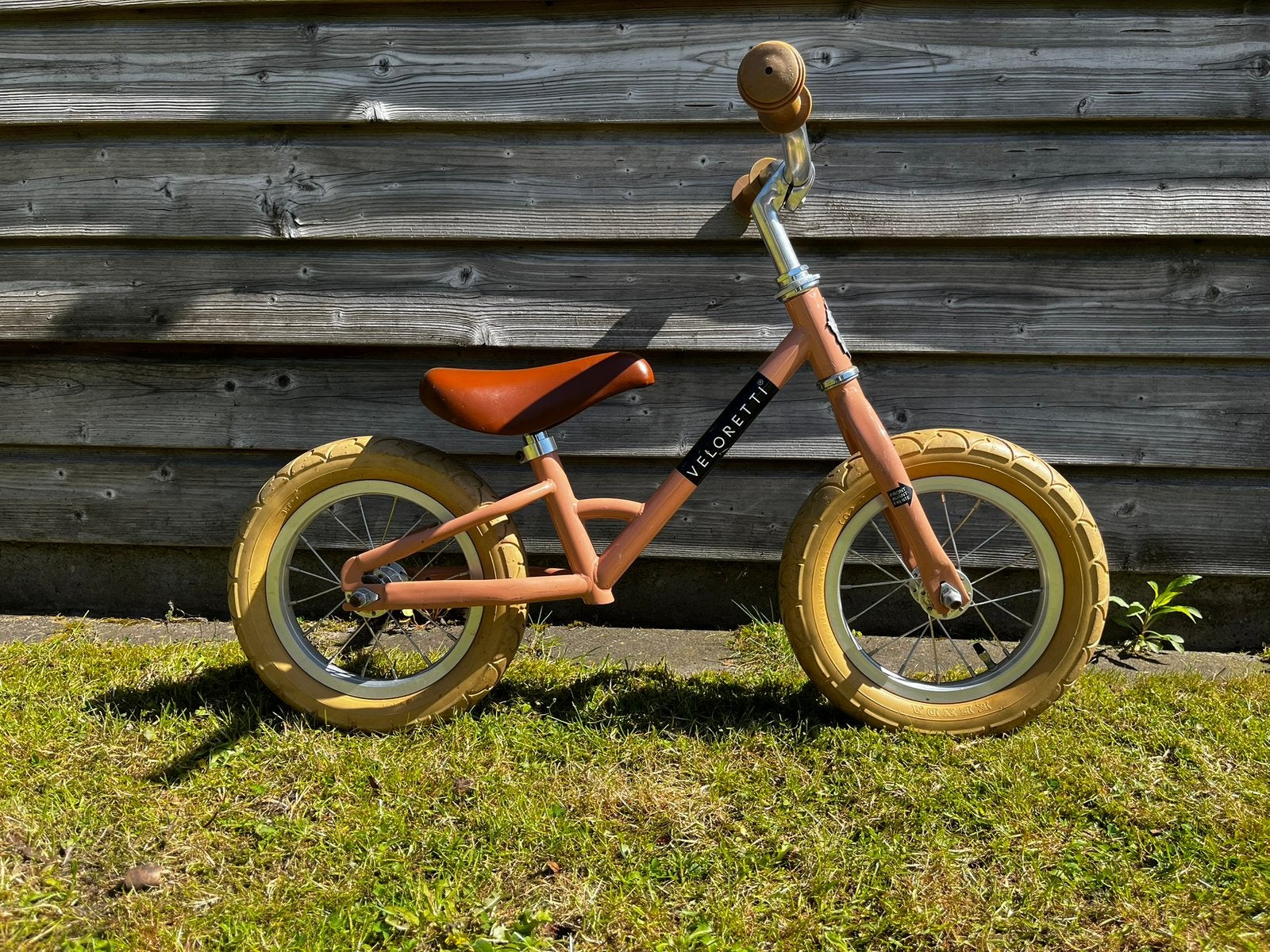 Veloretti loopfiets roze, Ophalen, Zo goed als nieuw, Loopfiets