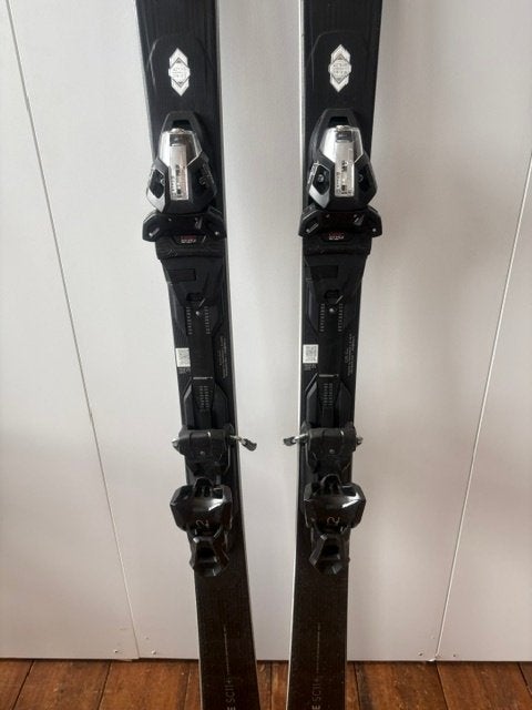 Elan Ace SC11+ Heren Carveski Lengte 172 Testski 26-27, Overige merken, 160 tot 180 cm, Elan d.o.o., Begunje na Gorenjskem 1, 4275 Begunje na Gorenjskem, Slovenië