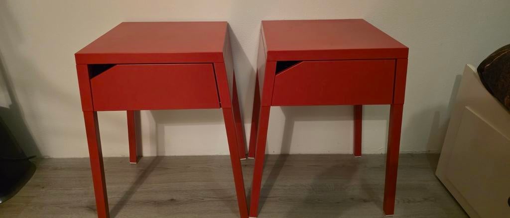 Ikea Selje nachtkastje rood met lade, Ophalen, Gebruikt, Minder dan 45 cm, Metaal of Aluminium