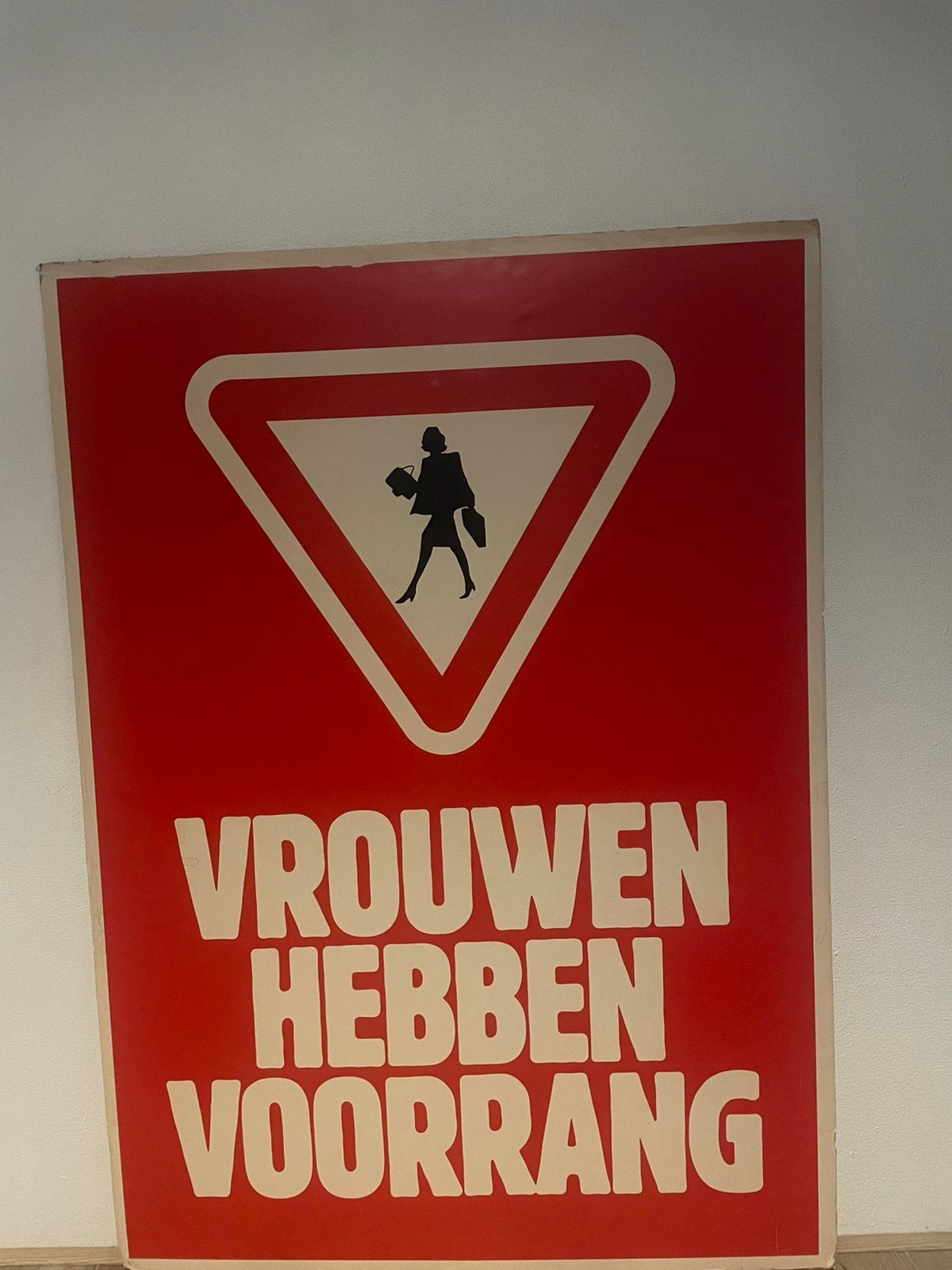 Vintage vrouwen bord, Ophalen, Zo goed als nieuw