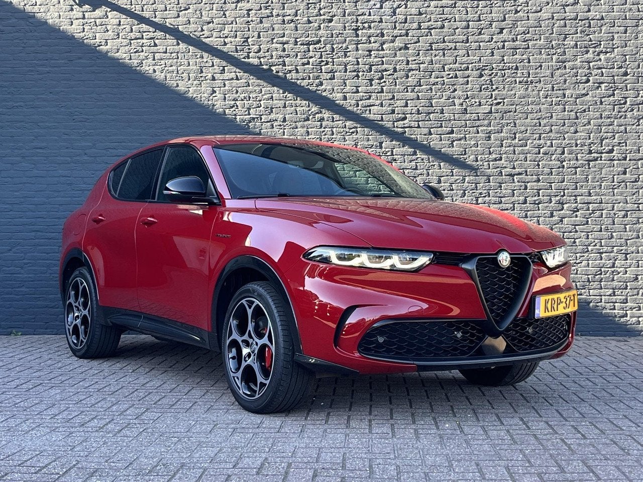 Alfa Romeo Tonale 1.3T PHEV Veloce Elektrisch tot 80km WLTP, Auto's, Automaat, Gebruikt, 4 cilinders, Adaptive Cruise Control