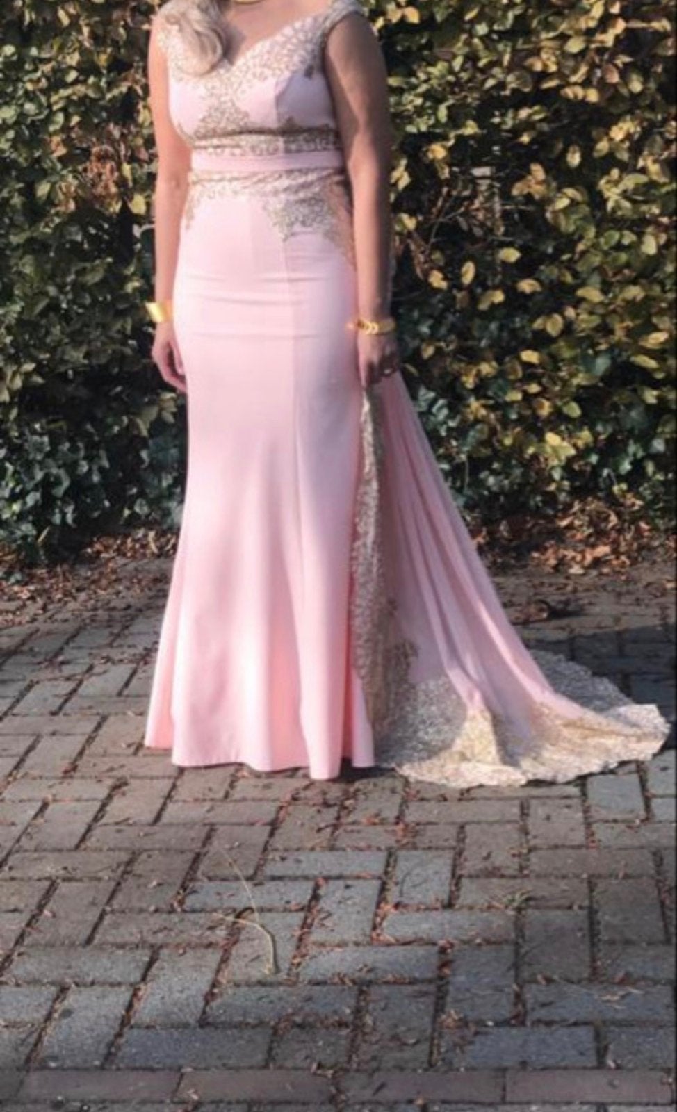 EYECATCHER! Prachtig rosé kleur jurk met gouden kant  40/42, Kleding | Dames, Maat 38/40 (M), Galajurk, Overige kleuren, Ophalen of Verzenden