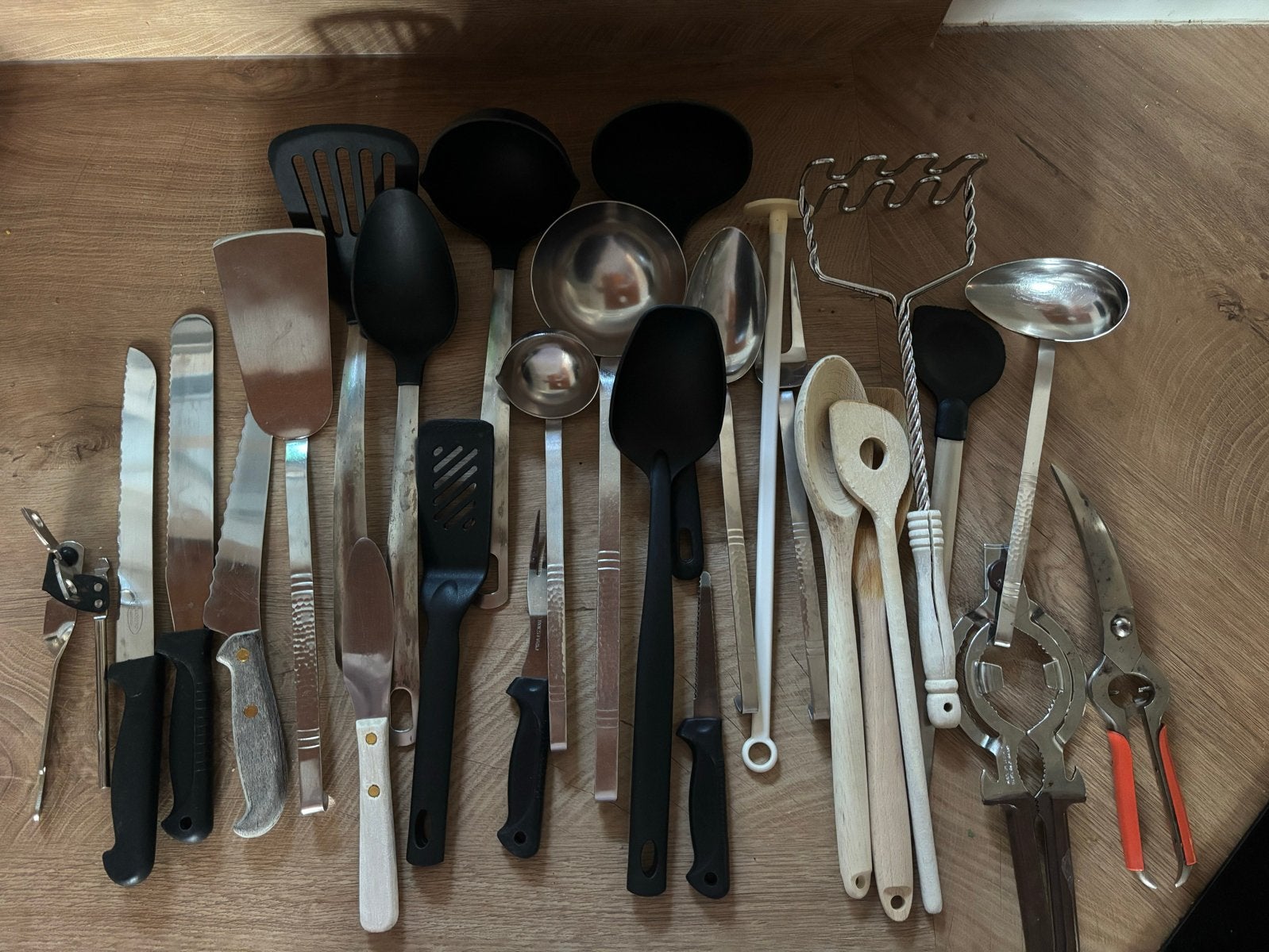 Grote collectie keukengerei: messen, lepels, spatels en meer, Ophalen, Metaal, Meerkleurig, Overige merken