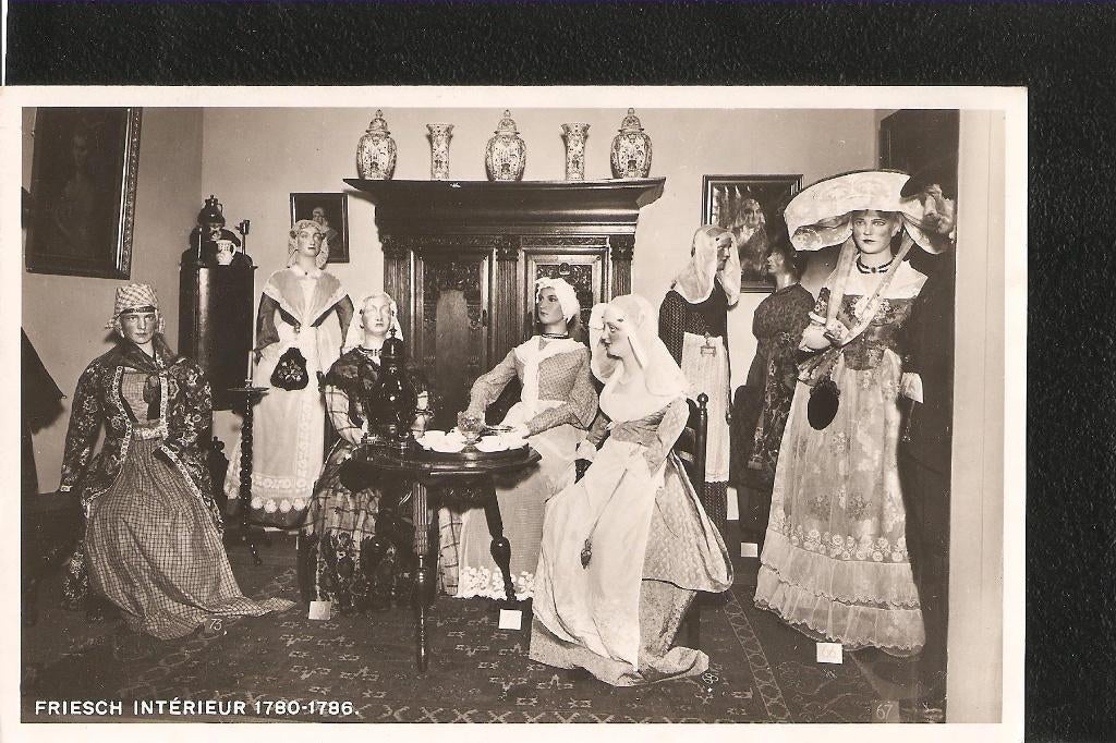 Friesland, Interieur, Klederdracht, Ophalen of Verzenden, 1960 tot 1980, Ongelopen, Flevoland