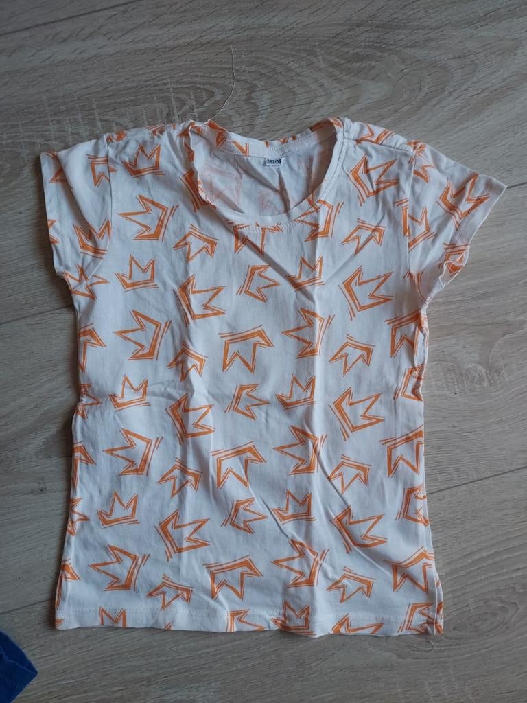 Tshirt koningsdag mt 122, Ophalen of Verzenden, Zo goed als nieuw, Jongen of Meisje, Shirt of Longsleeve