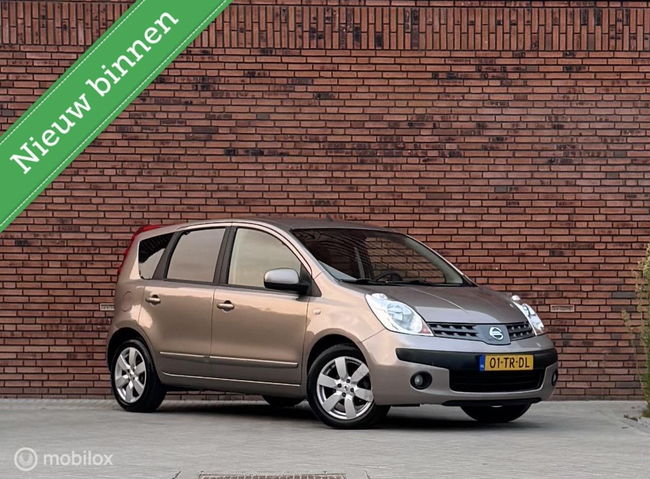 Nissan Note 1.6 First NoteAutomaat,Climatr,trekhaak, Gebruikt, 4 cilinders, Origineel Nederlands, Bedrijf