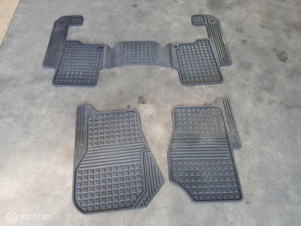 Matten set Land Rover Discovery 3 4 Rubber vloermatten L319, Auto-onderdelen, Interieur en Bekleding, Land Rover, Ophalen of Verzenden