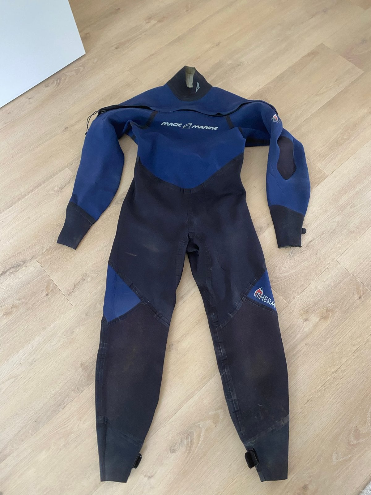 Magic Marine Thermo dry Drysuit - Maat L/52, Watersport en Boten, Ophalen of Verzenden, Gebruikt, Dame of Heer, Drysuit