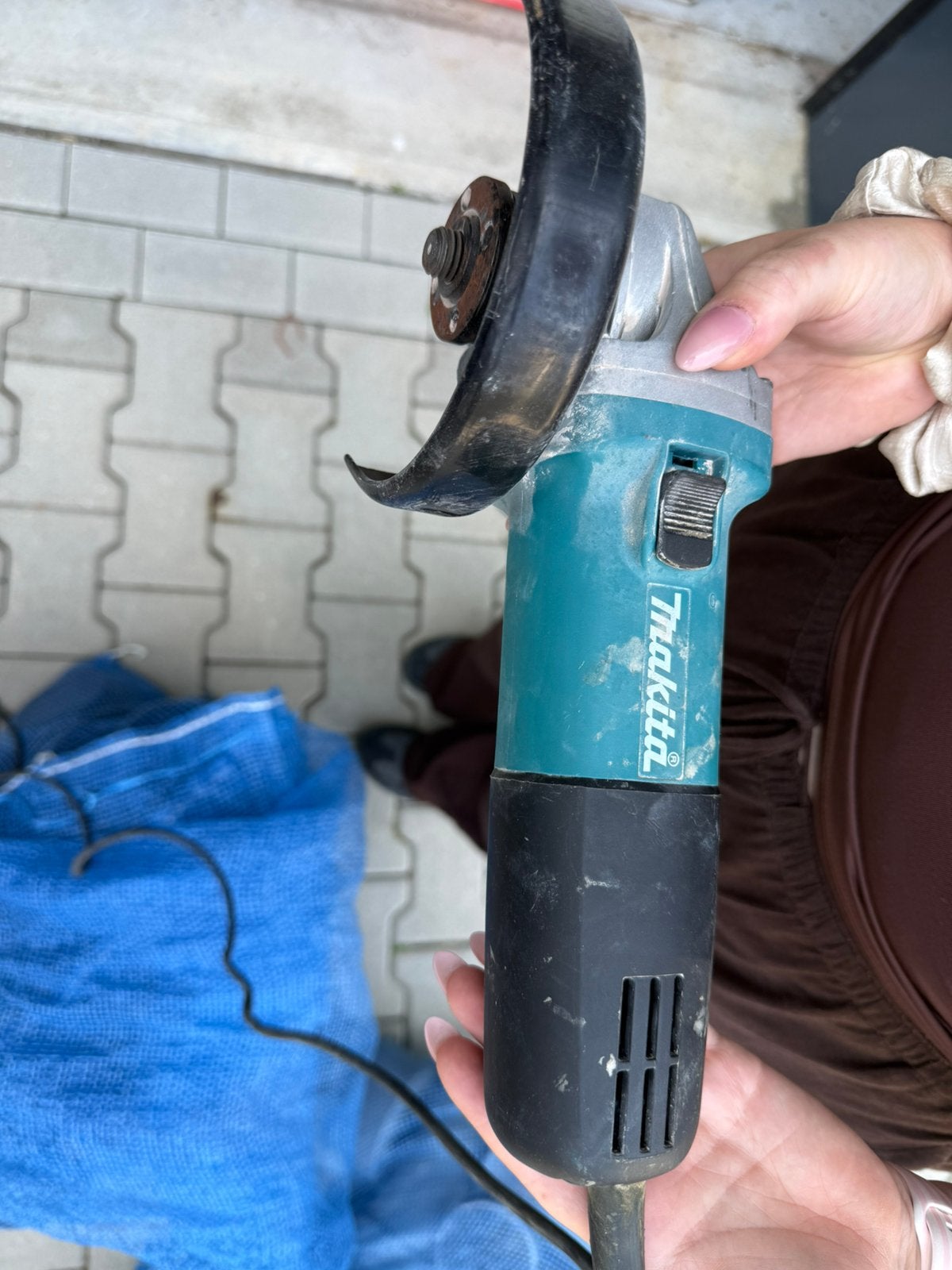 Slijptol elektrisch, Ophalen, Gebruikt, Minder dan 700 watt, Rechte handslijpmachine