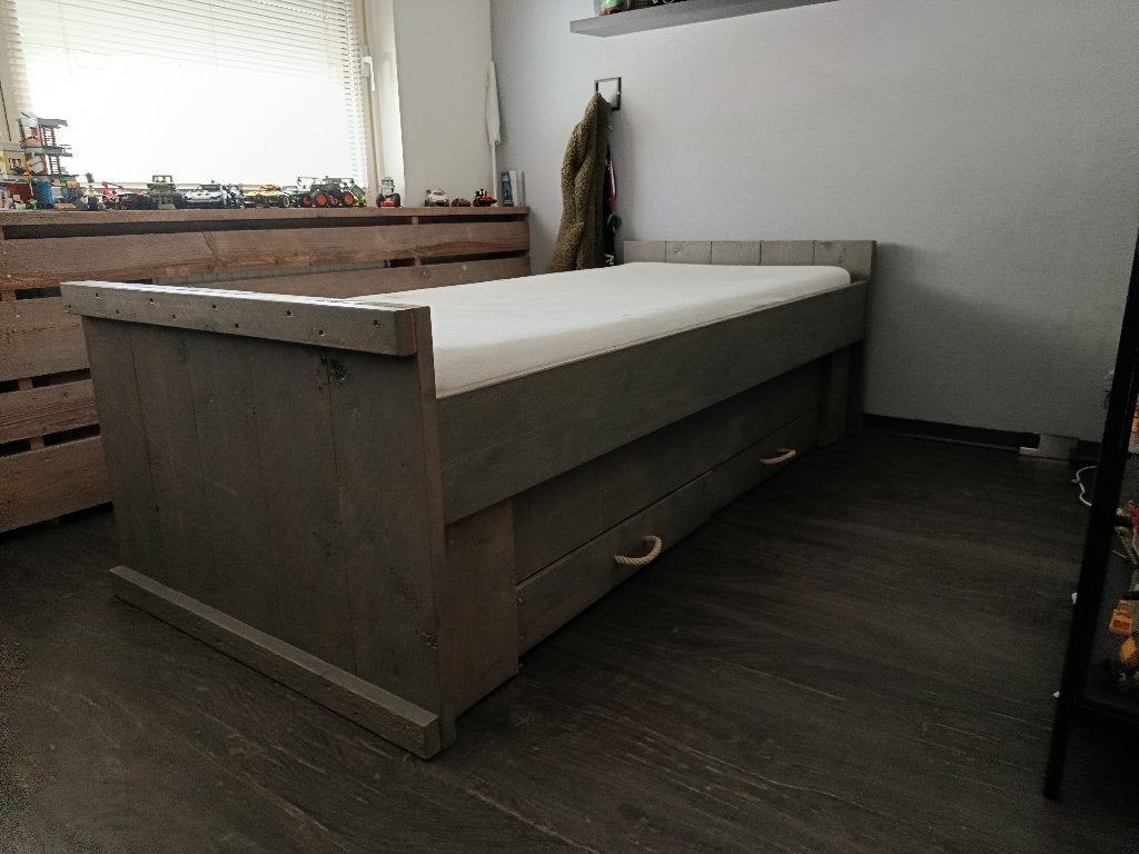 Steigerhouten tienerbed, Huis en Inrichting, Ophalen, Gebruikt, 90 cm, Eenpersoons