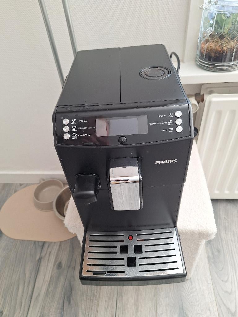 Koffiezetapparaat, Ophalen of Verzenden, Zo goed als nieuw, Koffiemachine, Koffiebonen