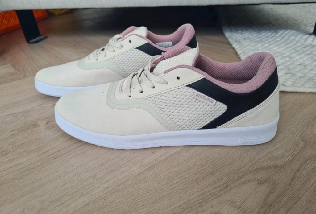 Nieuwe Supra Saint sneakers bone/black-white maat 45, Ophalen of Verzenden, Nieuw, Sneakers of Gympen