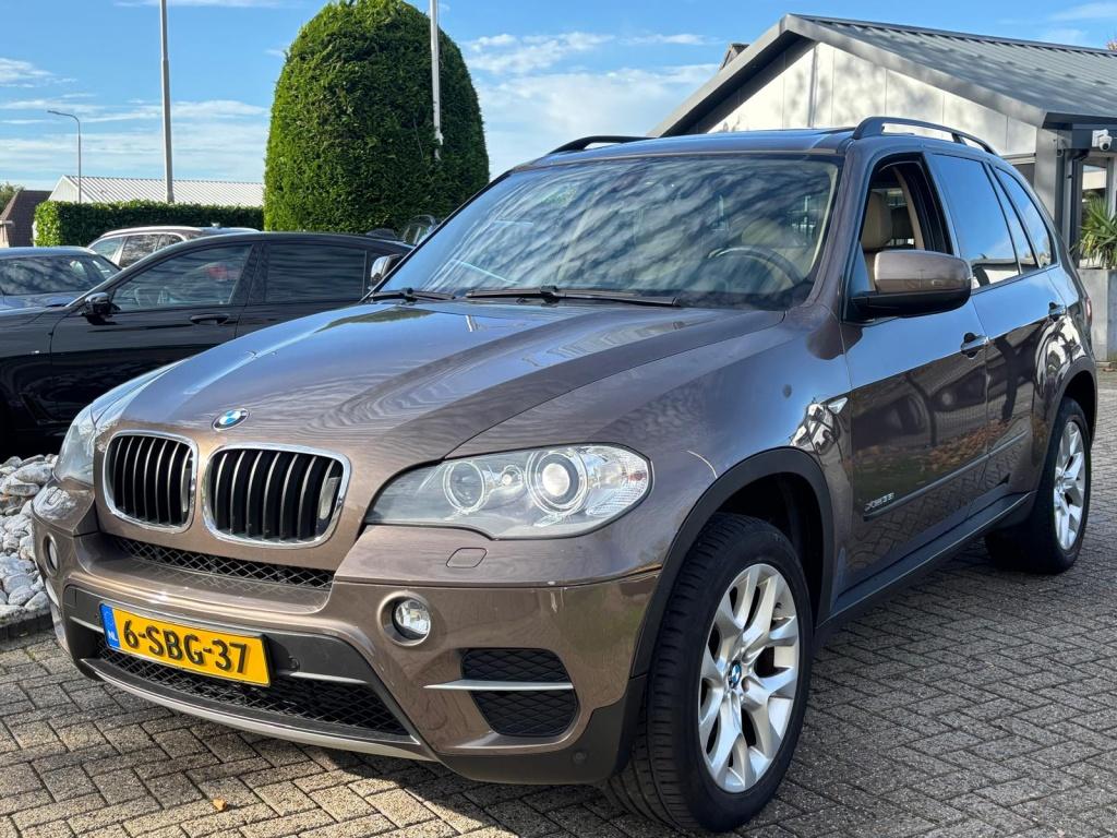 BMW X5 XDrive 3.5I Benzine 2012 7-Persoons Panoramadak BTW, Auto's, BMW, Automaat, Euro 5, 2240 kg, Gebruikt
