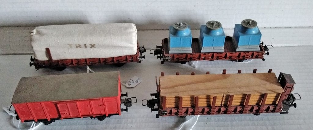 Trix Express vier wagons, Gebruikt, Gelijkstroom of Wisselstroom, Trix, Wagon