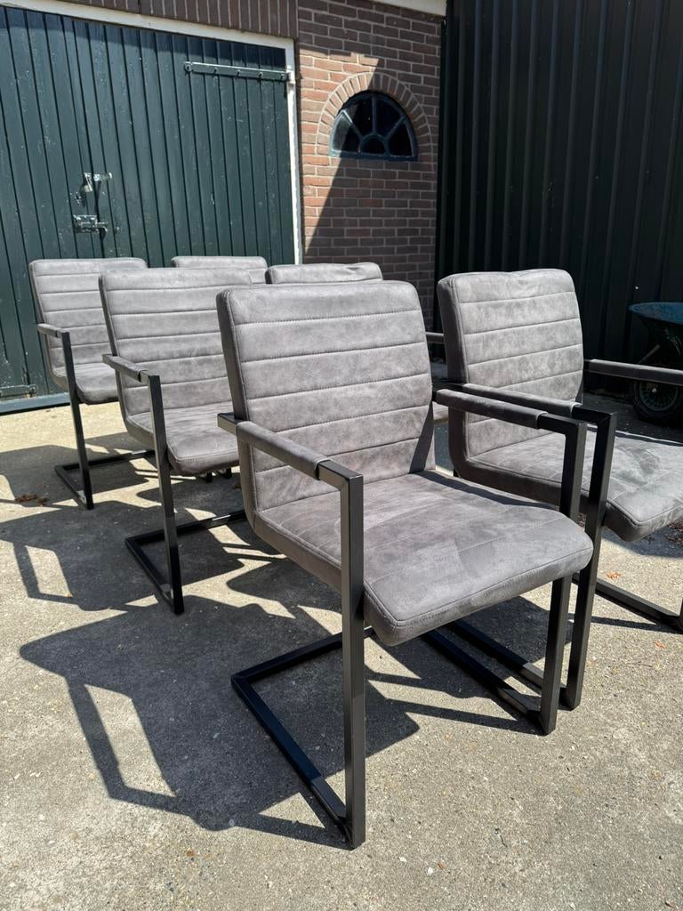 6 eetkamerstoelen van Leen Bakker in hele goede staat, Huis en Inrichting, Stoelen, Ophalen, Zo goed als nieuw, Grijs, Vijf, Zes of meer stoelen
