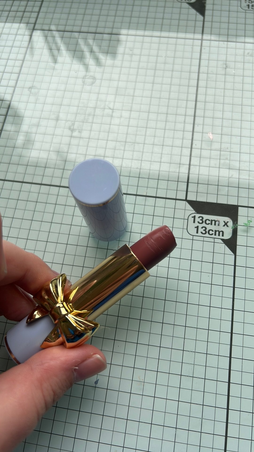 Pat mcgrath lipstick in nude romantique 2, Ophalen of Verzenden, Zo goed als nieuw, Roze, Lippen