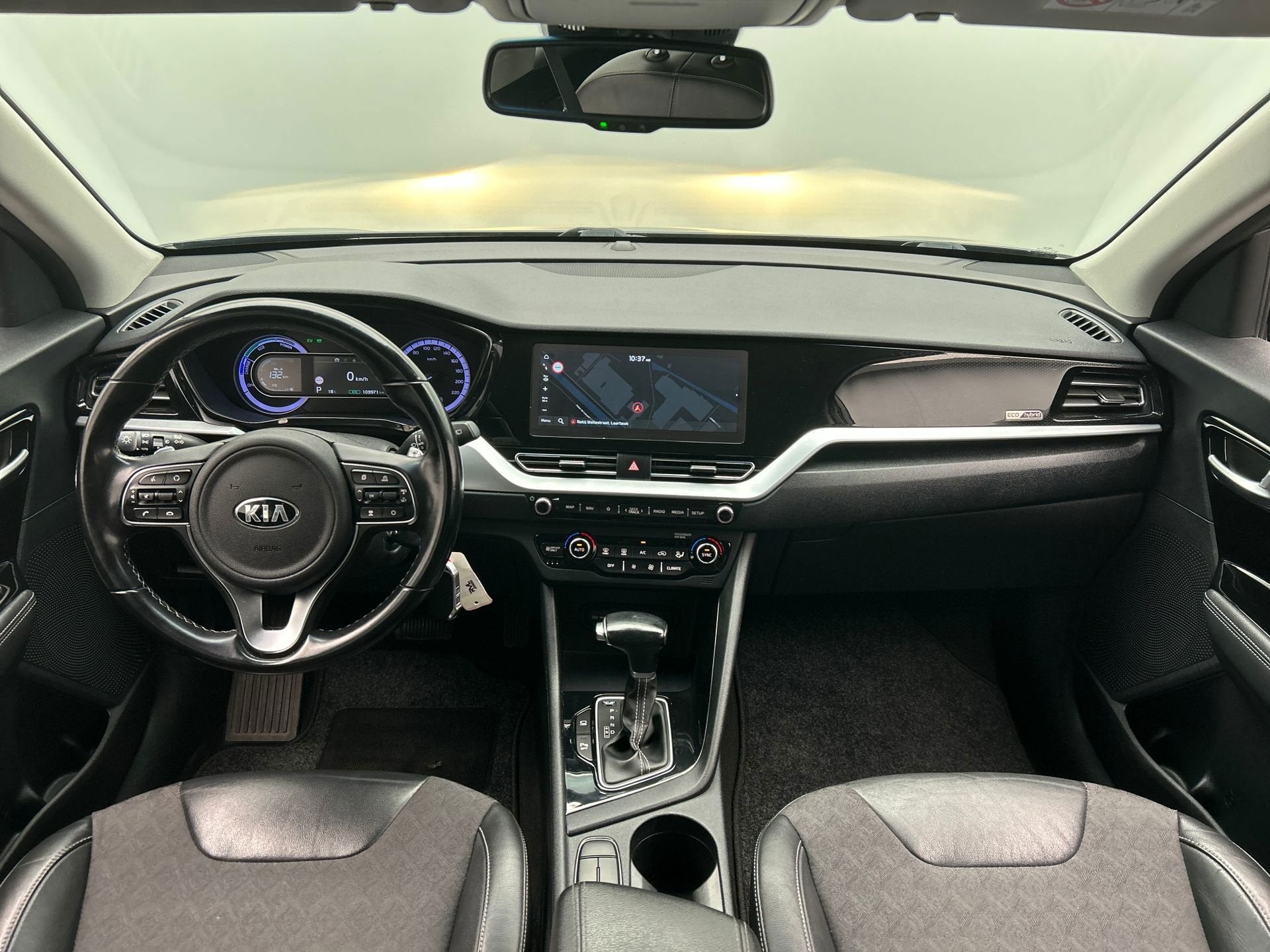 Kia Niro 1.6 GDi Hybrid DynamicLine | Trekhaak | Camera | Ap, Auto's, Kia, Gebruikt, Blauw, Leder en Stof, Origineel Nederlands