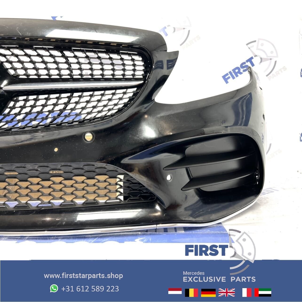 W205 FACELIFT AMG VOORBUMPER + PANAMERICANA GRIL 2019 Merced, Gebruikt, -, Voor, Ophalen of Verzenden