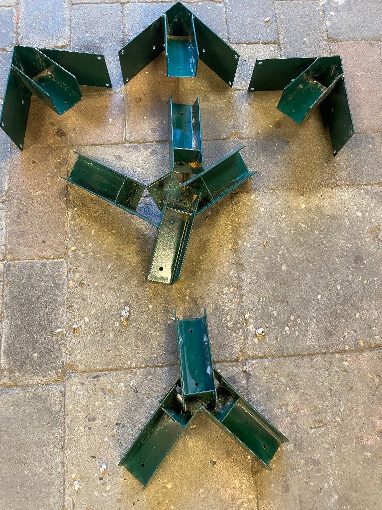 koppelstukken tbv. Pergola of blokhut, Tuin en Terras, Blokhut, Zo goed als nieuw, Metaal, Ophalen