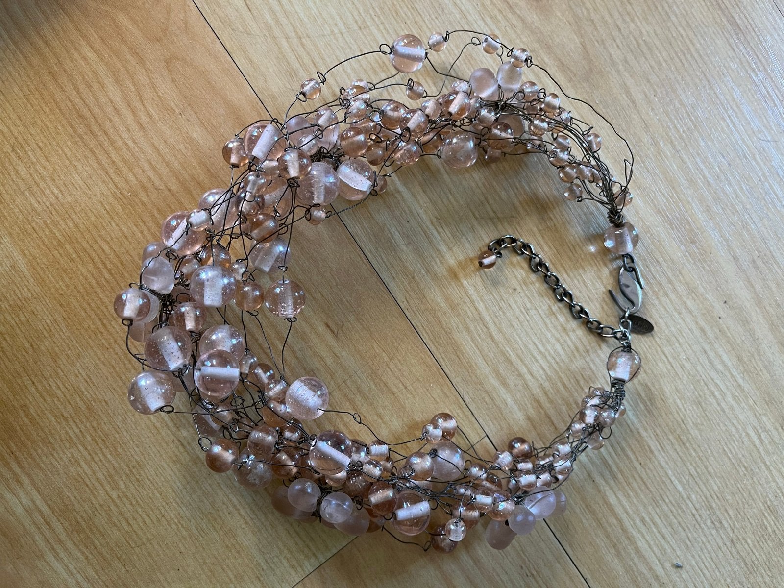 Ketting met glazen kralen, Ophalen of Verzenden, Zo goed als nieuw, Roze