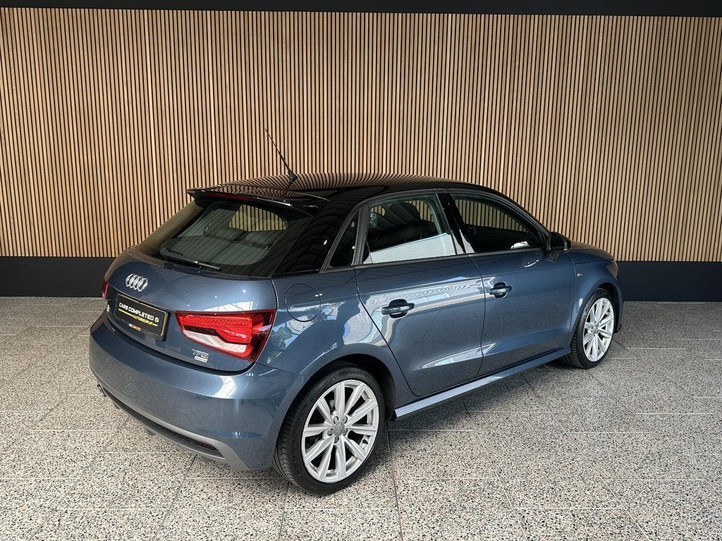 Audi A1 Sportback 1.0 TFSI S-Line S-Line |NL auto | Cruise c, Auto's, Stof, Blauw, 49 €/maand, Origineel Nederlands