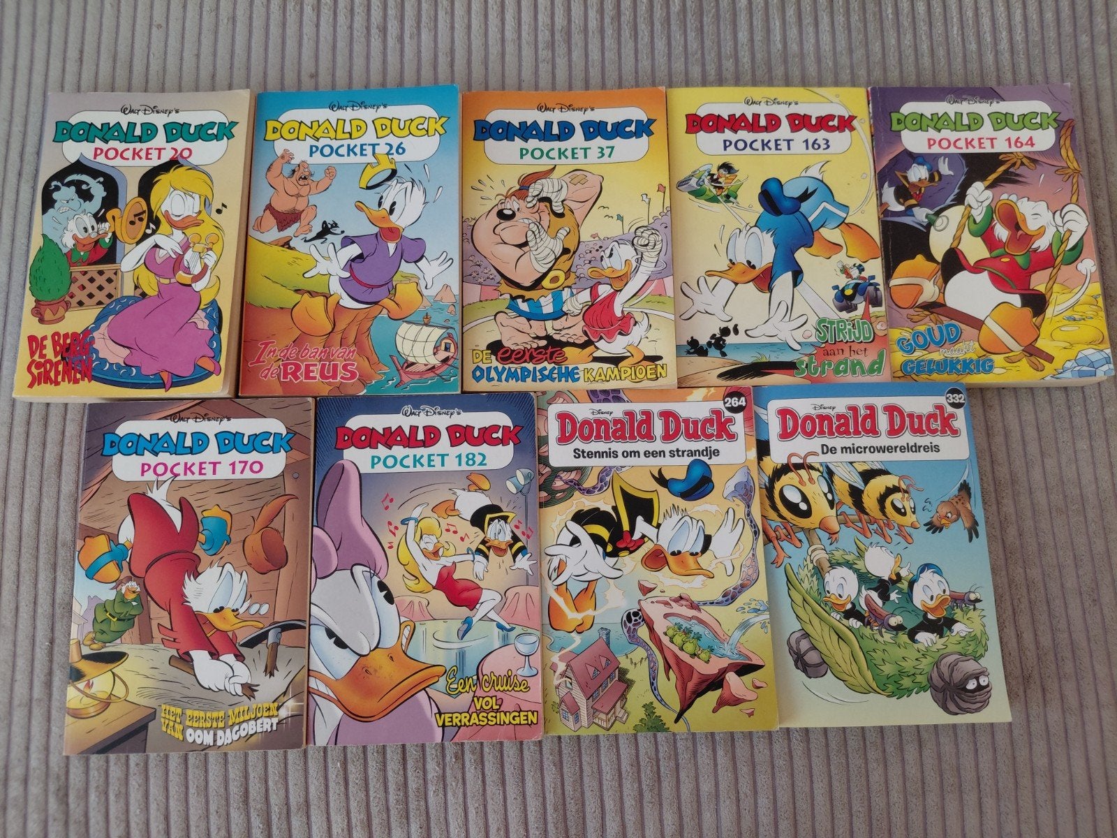 Donald Duck pockets, Meerdere comics, Ophalen of Verzenden, Zo goed als nieuw, Europa