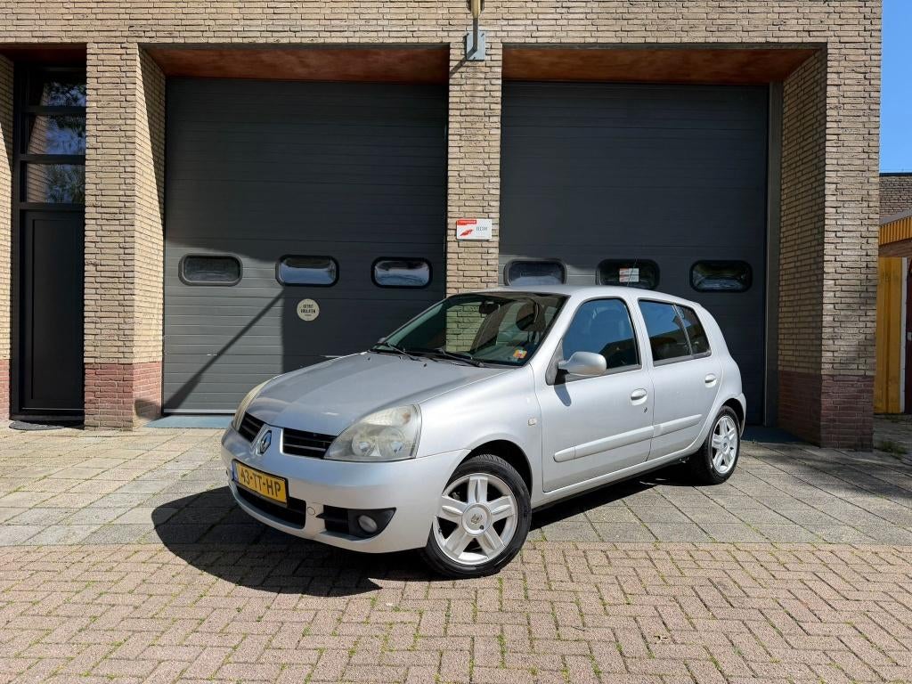 Renault Clio Campus | 1.2 16V | 2007 | APK | NAP | Netjes |, Voorwielaandrijving, Stof, 74 pk, 31 €/maand