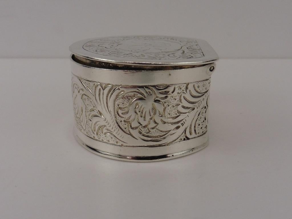 Zilveren lodereindoosje                                  Z10, Antiek en Kunst, Ophalen of Verzenden, Zilver